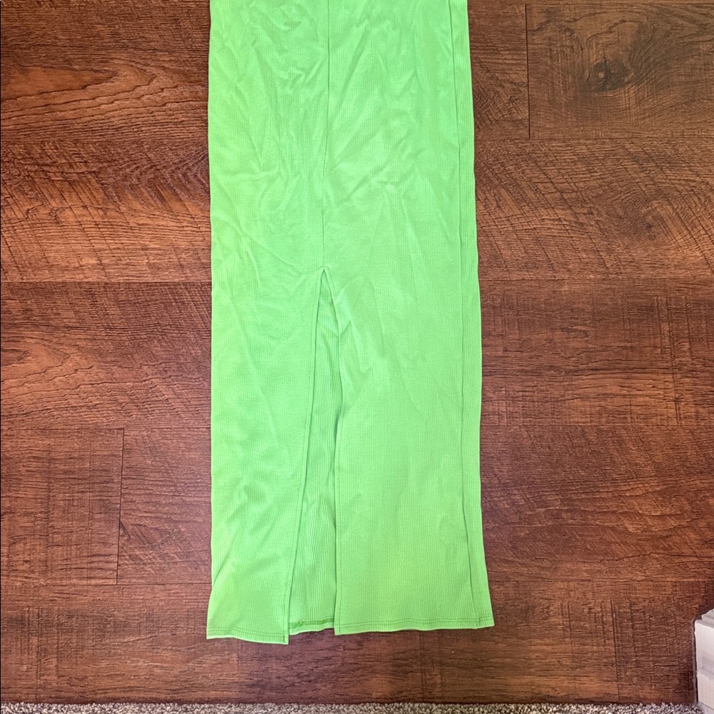 Green Ribbed Maxi Dress Size Small - Picture 4 of 4